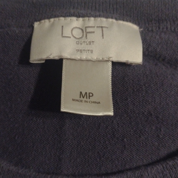 LOFT, Women's Size M, Striped Colorful Sleeveless Top, Pre-owned Super Cute ❤️ - Picture 2 of 2